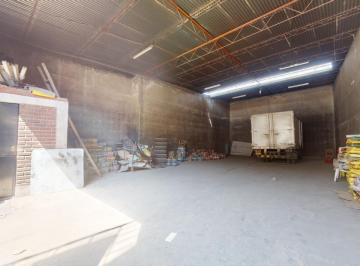 Departamento de 5 habitaciones, Arequipa · Se Vende Amplio Local en Mirafloes, Cerca a Feria Altiplano