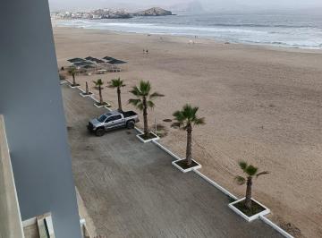 Casa de playa de 5 habitaciones, Lima · Alquilo Duplex con Piscina Frente Al Mar Amoblado y Equipado en Punta Rocas Mes Mayo
