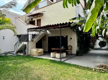 Casa de 14 habitaciones, Lima · Venta de Hermosa Casa 330 m² en Calle Vesalio – San Borja