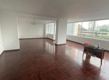 Departamento de 3 habitaciones, Lima · Excelente Departamento Remodelado Gran Vista Al Golf