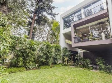 Casa de 4 habitaciones, Lima · Joya Arquitectónica con Vista Directa Al Parque Garcilaso de La Vega, La Aurora