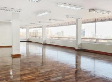 Oficina comercial , Lima · ¡Oportunidad! Alquilo Divina Oficina Remodelada y Equipada en Chacarilla.
