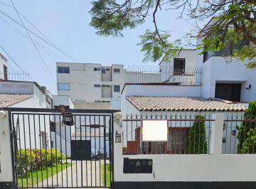 Departamento · 163m² · 3 Dormitorios · Vendo Departamento en Surco. Primer Piso