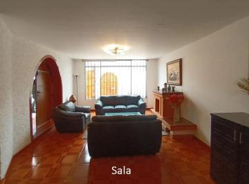 Casa de 5 habitaciones, Lima · Alquilo Hermosa Casa de 3 Pisos en La Calera de La Merced Surquillo