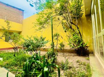 Casa de 17 habitaciones, Huánuco · Ocasión! Casa Como Terreno Cerca del Mercado Modelo Huánuco. 650 m². Usd 470,000