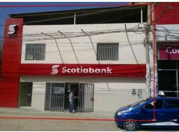 Local comercial de 4 habitaciones, Chiclayo · Inmejorable Ubicacion! A. E