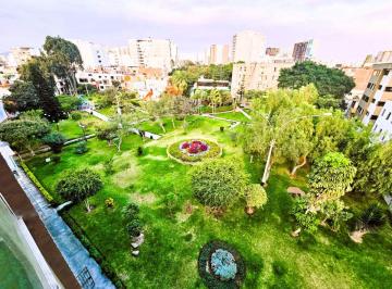 Departamento de 1 habitación, Lima · Gas Calidda. Caminando Llega a Av Mariano Cornejo, Plaza de La Bandera, Univ. Catolica, Av Bolivar.