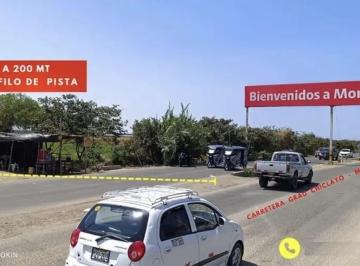 Terreno / Lote , Chiclayo · Venta de Terreno Amplio Carretera Grau en Monsefu|