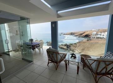 Casa de playa de 5 habitaciones, Cañete · Casa Celeste en Venta - Playa Palillos