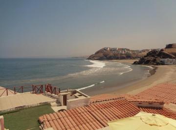 Terreno / Lote · 101m² · 2 Dormitorios · 2 Estacionamientos · Venta Casa Playa Toyoseco - Cerro Azul, Vista Al Mar, Club House, Mirador