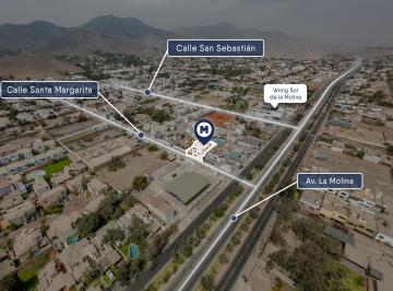 Casa de 7 habitaciones, Lima · Venta de Casa en La Molina