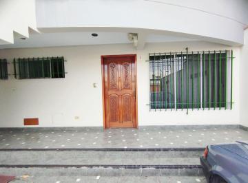 Departamento de 4 habitaciones, Lima · Venta Departamento San Isidro en Primer Piso y de 4 Habitaciones