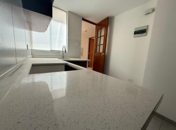 Cluster inmobiliario · Habitaciones Amplias en Flat en Residencial Privada con Parques de Cayma