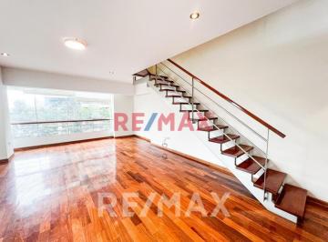 Departamento · 139m² · 3 Dormitorios · 1 Estacionamiento · Vendo Duplex en La Cuadra Nueve de La Av Pardo