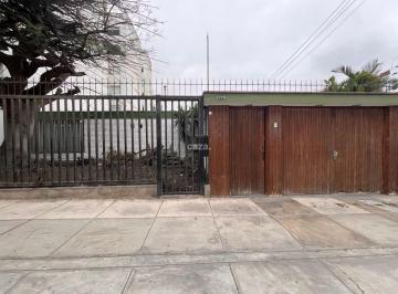 Terreno / Lote , Lima · Vendo Excelente Casa Como Terreno en La Aurora