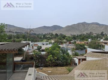 Casa · 550m² · 5 Dormitorios · 8 Estacionamientos · Venta Casa Como Terreno o por Remodelar en La Planicie (- 1 Lucy)