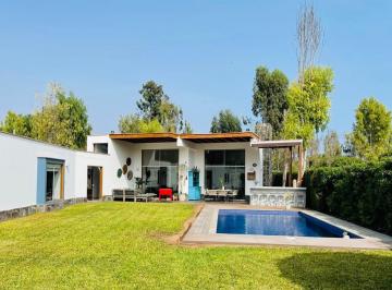 Casa de 3 habitaciones, Lima · Linda Casa de Campo en Fundo Paso Chico con Instalaciones y Acabados de Lujo