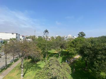 Departamento de 3 habitaciones, Lima · Amplio Duplex con Vista a Parque - Las Gardenias - Surco
