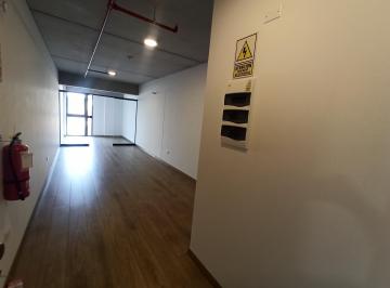 Oficina comercial de 2 habitaciones, Lima · Oficina de 35 m² con 2 Cocheras y 1 Depósito Edificio Pod Marcan, Cerca Santa Cruz, Av del Ejercito