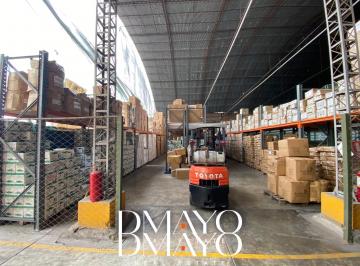 Local comercial · 180m² · Alquiler Local Comercial y Almacén - en Av Principal Zorritos con Manoa - Breña