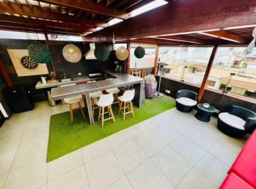 terraza · Duplex con Terraza - At: 258 m² - 4 Dorm. - 2 Cocheras