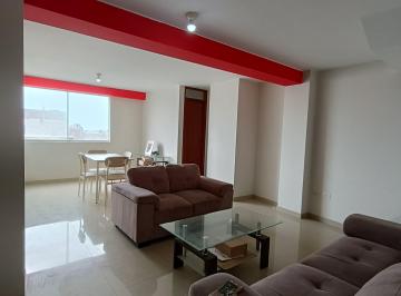 Departamento de 3 habitaciones, Trujillo · Triplex en Venta, Urb. San Isidro