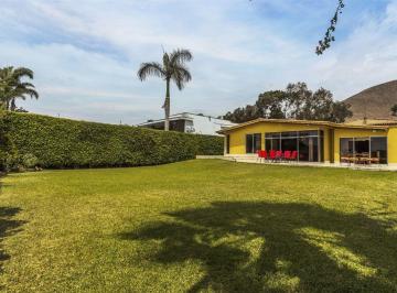 Casa de 5 habitaciones, Lima · Encantadora y Amplia Casa con Gran Jardín en Rinconada del Lago
