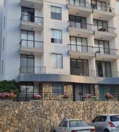 Departamento de 3 habitaciones, Lima · Alquiler de Departamento Amoblado en Surco - Los Alamos de Monterrico