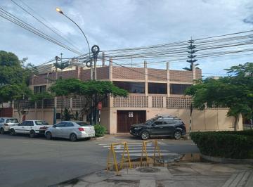 Terreno / Lote , Lima · Venta de Casa Como Terreno en Corpac San Isidro