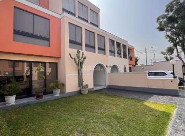 Casa 230m² Venta La Molina · Excelente Casa Remodelada en Condominio Cerrado