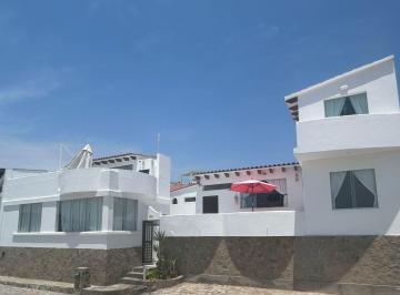 Casa de playa de 6 habitaciones, Cañete · ¡Oportunidad Única! Venta de Hermosa Casa de Playa en Toyo Seco!