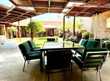 Casa de 4 habitaciones, Lima · Linda Casa en Venta Distrito de La Molina, Urbanizacion Cerrada.
