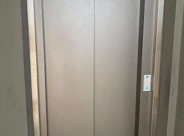 Departamento de 3 habitaciones, Lima · Departamento Urbanizacion Mayorazgo 80 m² 3 Dorm./ascensor Us$126,000