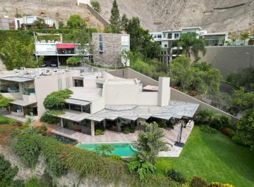 Casa de 5 habitaciones, Lima · Hermosa Residencia en Rinconada Baja, La Molina