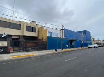 Oficina comercial · 640m² · 6 Dormitorios · 4 Estacionamientos · Oficina Cerca a Adunas del Callao, Guardia Chalaca.