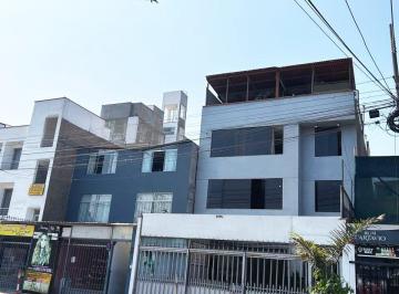 FACHADA DE EDIFICIO · Vendo 2 Pisos Frente a U. San Martin (Fac. Medic. y Derecho: Renta Estudiantil