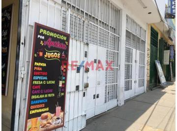 Local comercial · 270m² · 2 Estacionamientos · Venta de Local en San Juan de Lurigancho