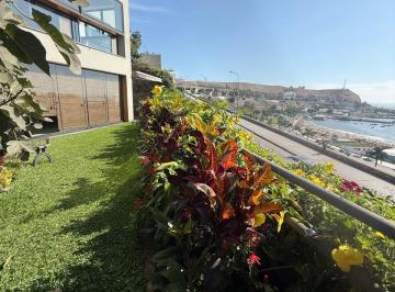 Departamento de 3 habitaciones, Lima · Espectacular y Lujoso Dpto con Jardín y Vista Al Mar