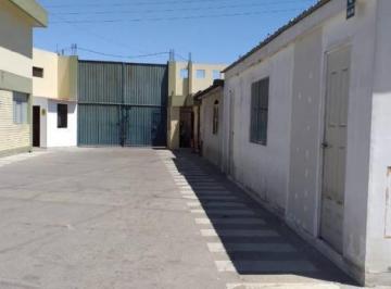 Terreno / Lote , Arequipa · Vendo Amplio Terreno en Av Parra