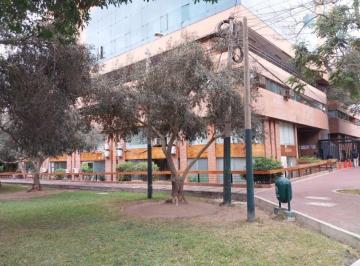 Oficina comercial · 232m² · 8 Dormitorios · 2 Estacionamientos · Excelente Ubicación en Zona Exclusiva de San Isidro