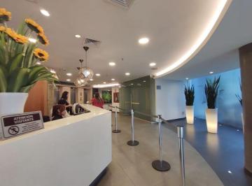 Oficina comercial de 3 habitaciones, Lima · Super Ubicacion! C. G