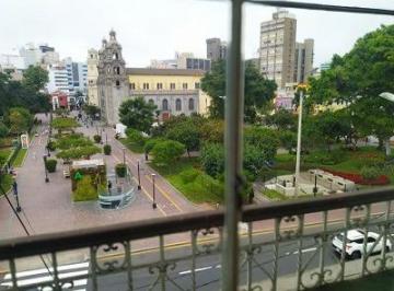 Oficina comercial · 383m² · 10 Dormitorios · En El Corazón de Miraflores con Vista Al Parque Kennedy