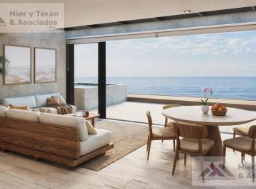 Casa · 125m² · 3 Dormitorios · 2 Estacionamientos · Venta Penthouse Frente Al Mar Playa Caballeros (- 27)