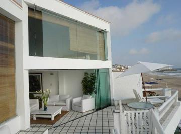 Casa de playa de 4 habitaciones, Lima · Casa Sirena en Venta - Playa Pulpos