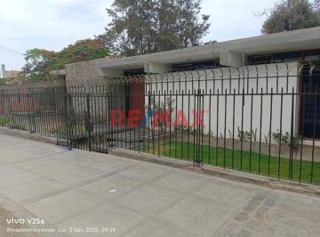 Local comercial · 300m² · Local en Venta en Luis Galvez 243, Chincha Alta