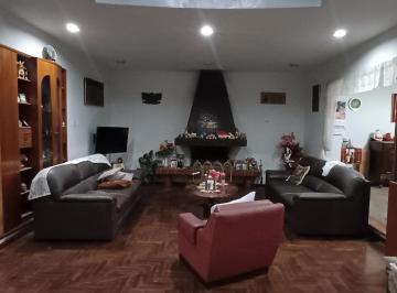 Casa de 6 habitaciones, Lima · Vendo Bella y Amplia Casa de 2 Pisos en San Isidro