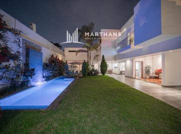 Casa de 4 habitaciones, Lima · Venta de Casa con Piscina en San Isidro