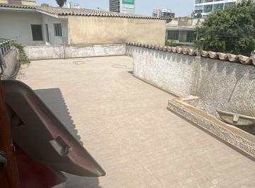 Terreno / Lote de 3 habitaciones, Lima · Vendo Casa Como Terreno San Isidro Limite San Borja