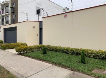 Casa de 7 habitaciones, Lima · San Borja - Casa en Alquiler 600 m² - Ideal Para Vivir/oficina /consultorios/casa Habitación o Retiro