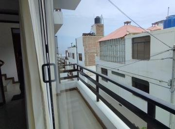Departamento de 3 habitaciones, Trujillo · Huanchaco - Dpto en 2° Piso, con 3 Dorm. y Cochera